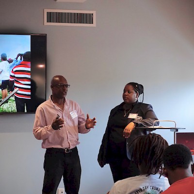 Teaching at Caribbean Bee College, Bahamas, Nov 26-29, 2018
