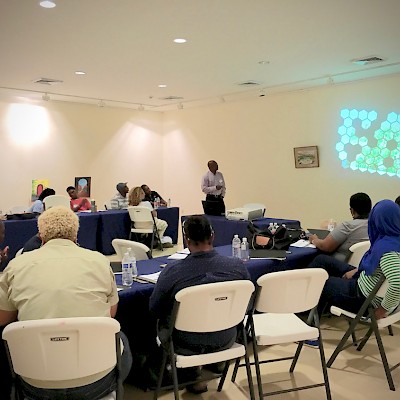 Teaching at Caribbean Bee College, Bahamas, Nov 26-29, 2018